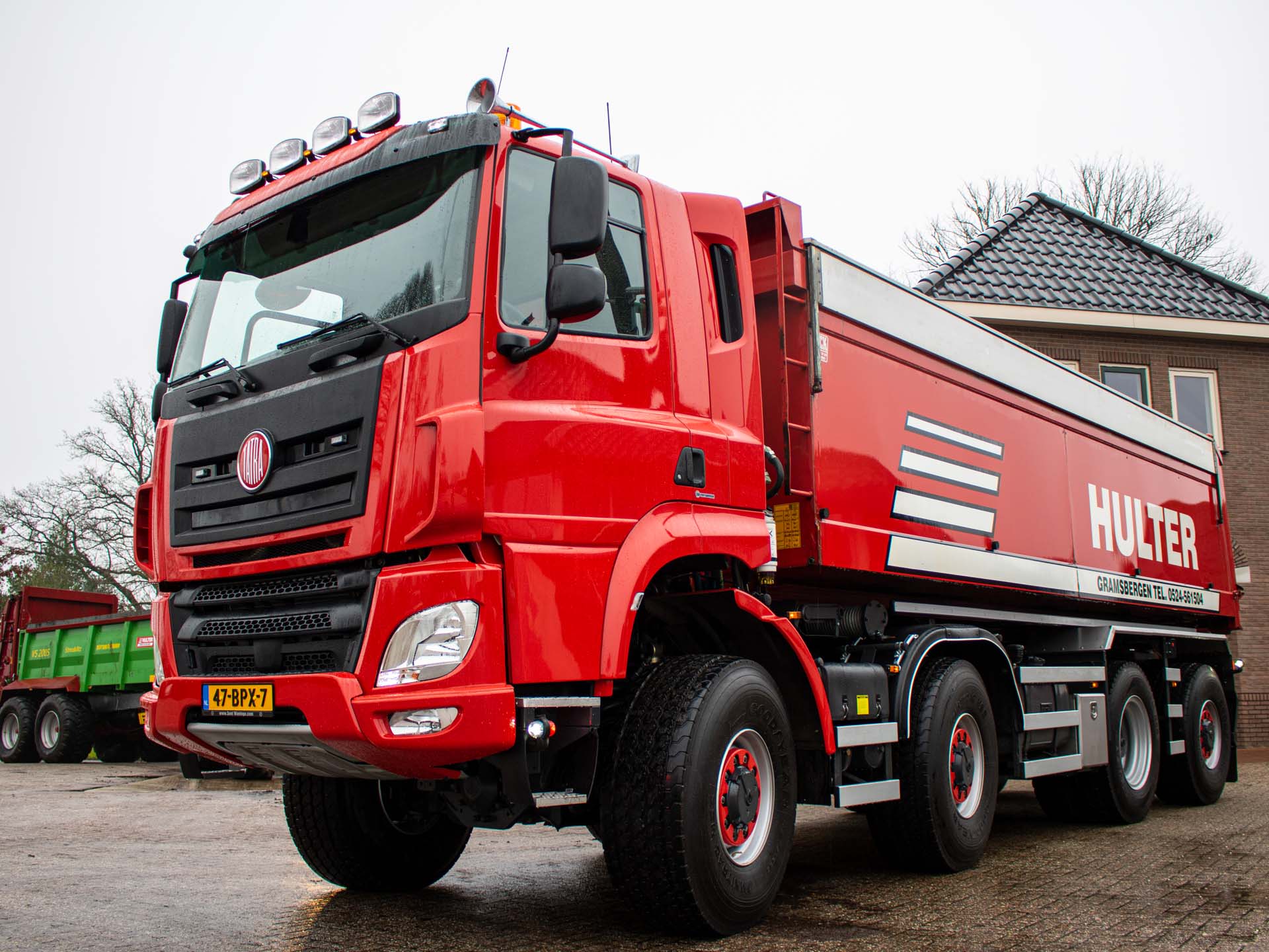 Eerste TATRA Phoenix 8x8 46 ton afgeleverd aan Hulter - TATRA Nederland